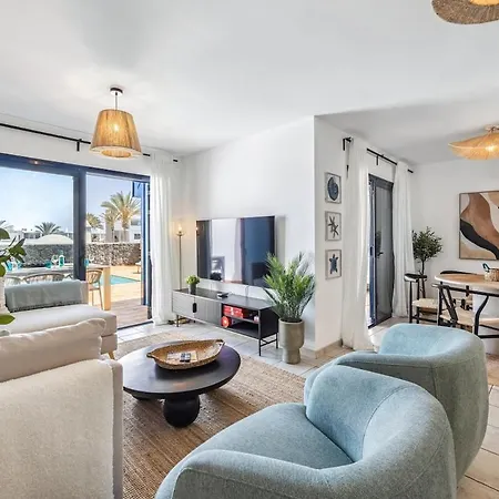 Azur By Aura Βίλα *