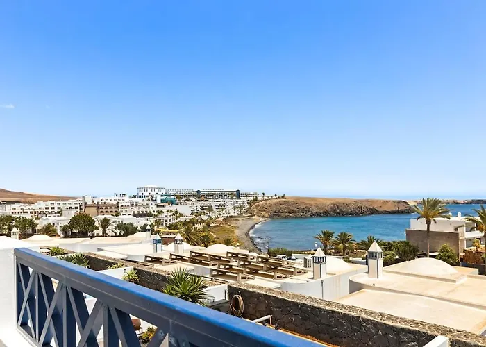 Azur By Aura فيلة *